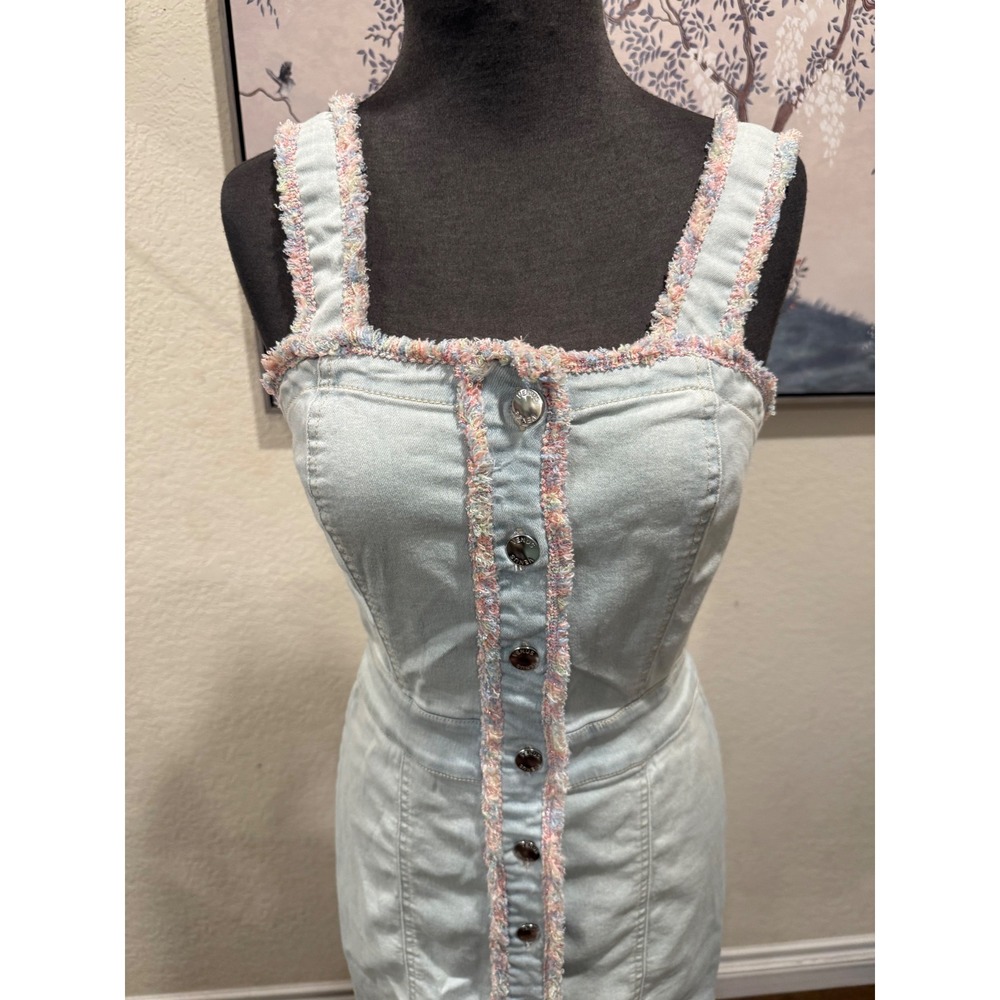 Venus Denim Tweed Trim Mini Dress Light Wash Button Front Blue Womens Size 4‎